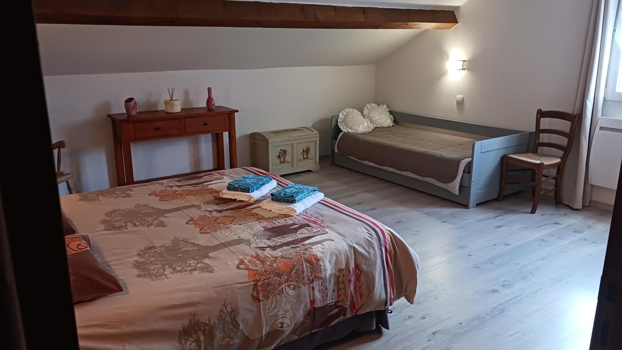 A La Joie De Vivre Chez L'Habitant Banat Esterno foto