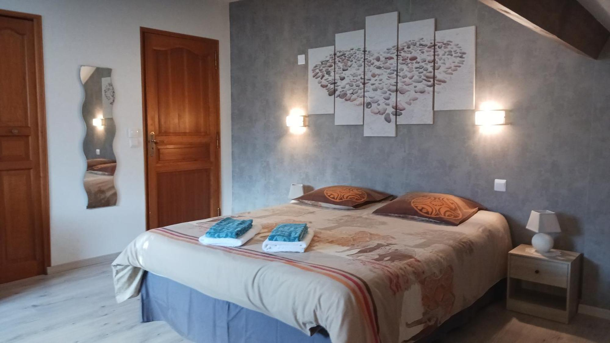 A La Joie De Vivre Chez L'Habitant Banat Esterno foto