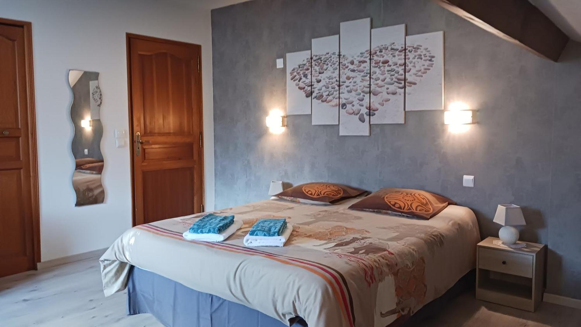 A La Joie De Vivre Chez L'Habitant Banat Esterno foto